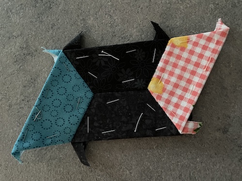  ZigZag løber med halve sekskanter - håndsyet